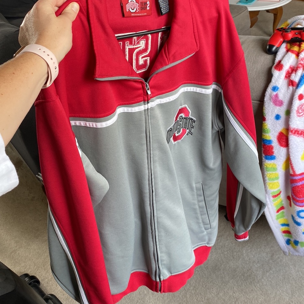 Ohio State official team shop extra large zip up